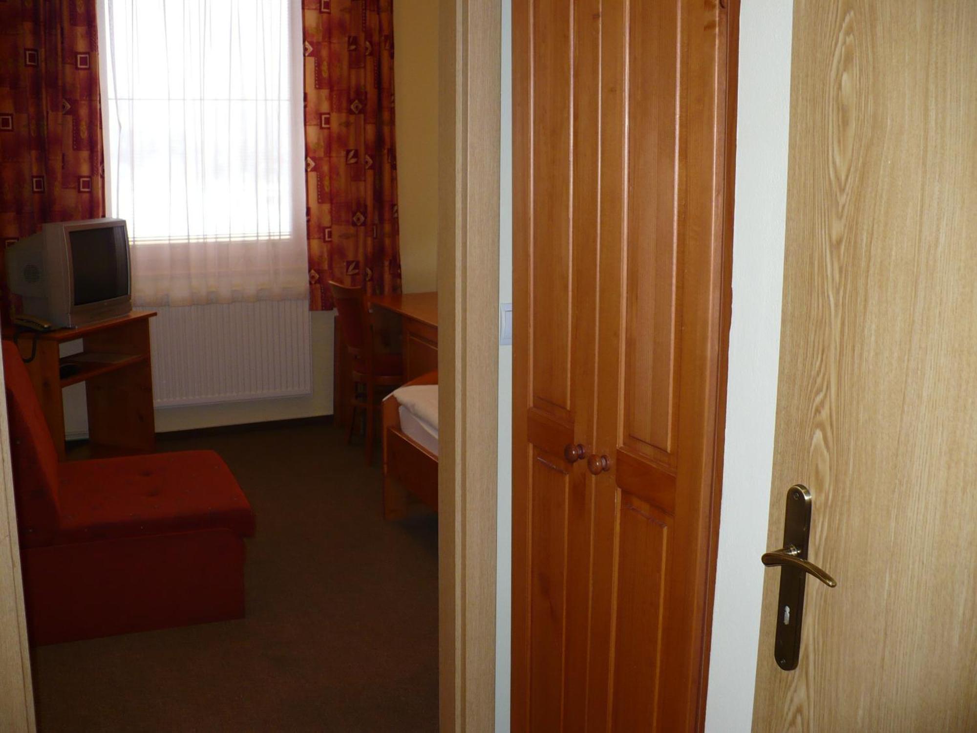 רוז'ומברוק Motel Ranc מראה חיצוני תמונה