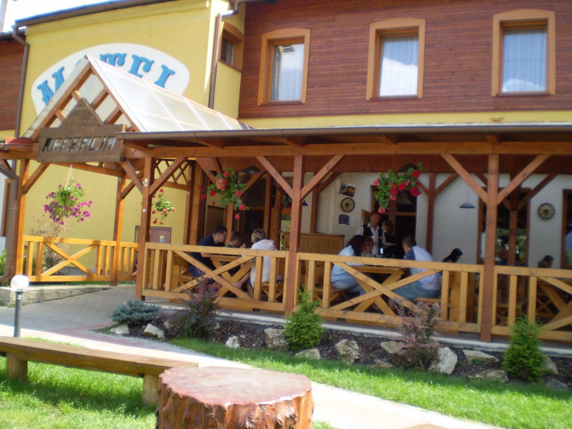 רוז'ומברוק Motel Ranc מראה חיצוני תמונה