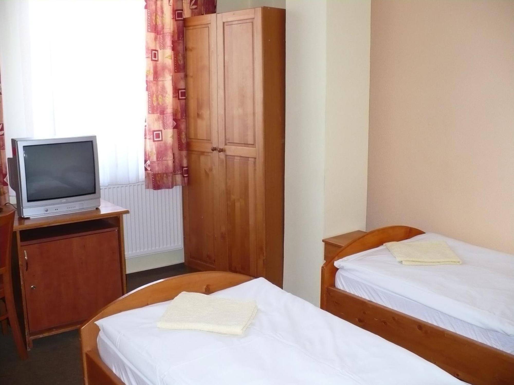 רוז'ומברוק Motel Ranc מראה חיצוני תמונה