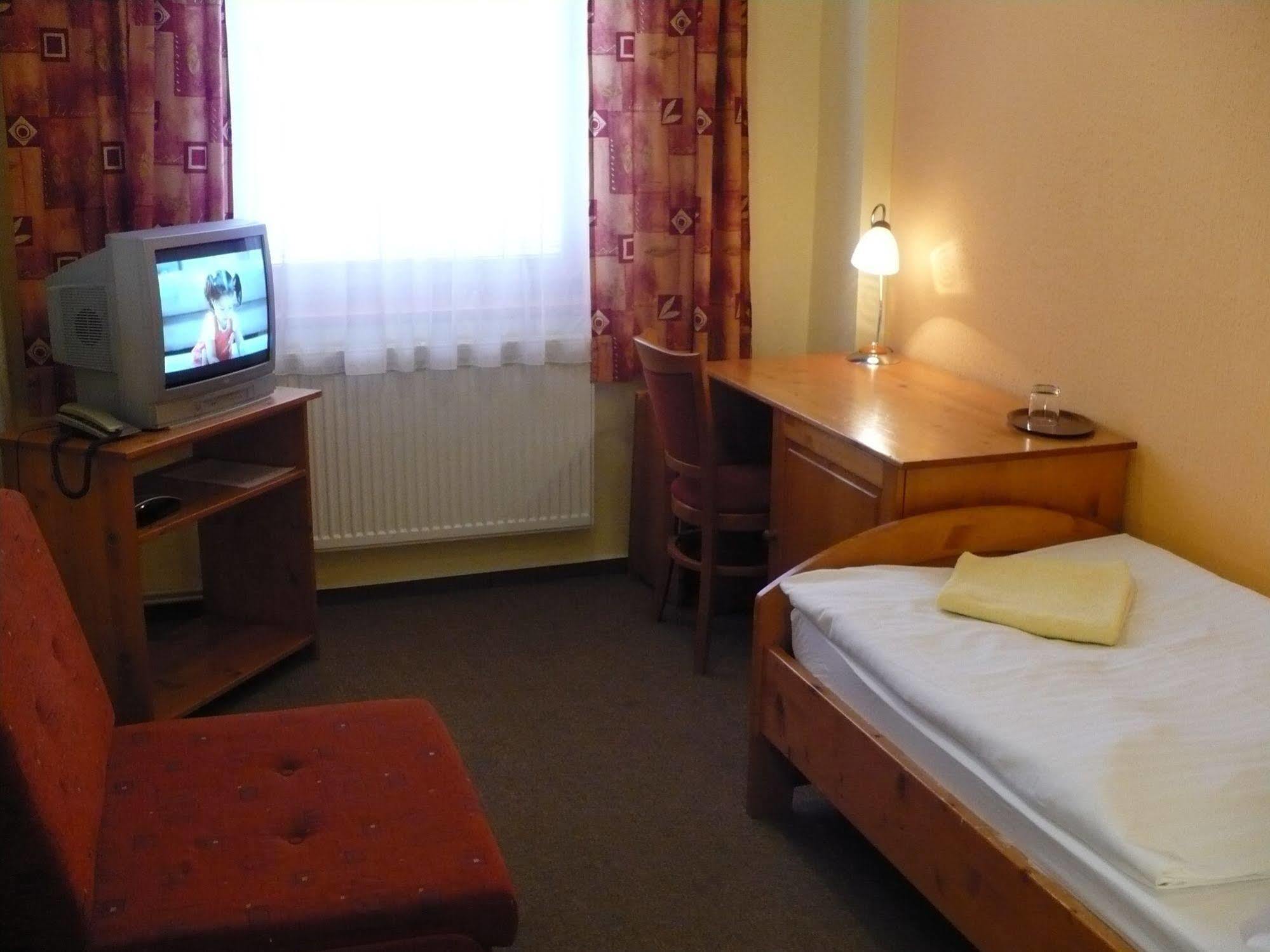 רוז'ומברוק Motel Ranc מראה חיצוני תמונה